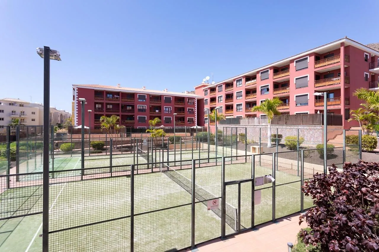 Palm Mar Pool View Apartment  פאלם-מאר